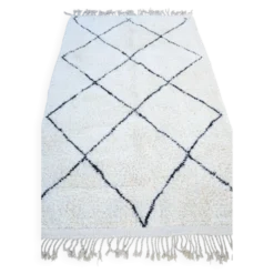 Tapis berbère Beni Ouarain écru et noir en laine