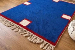Tapis berbère beni ouraine en laine fait main traditionnelle taille 2/3 m