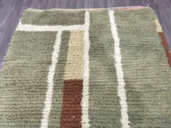 Tapis berbère fait main sur mesure à motifs colorés 1,4/2,6 m