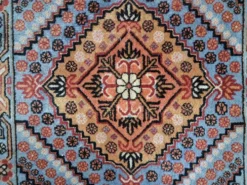 Tapis Chinois Sinkiang fait main 185x120cm
