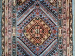 Tapis Chinois Sinkiang fait main 185x120cm
