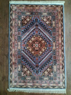 Tapis Chinois Sinkiang fait main 185x120cm