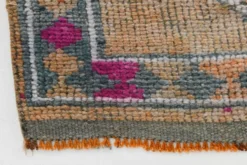 Tapis couloir Oushak vintage fuchsia, en laine turque, 86x341 cm