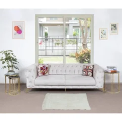 Tapis d'accent turc Tulu vintage minimaliste fait à la main en laine beige naturelle.