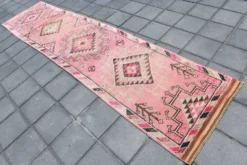 Tapis de couloir rose à médaillons, tapis turc vintage, 86x364 cm
