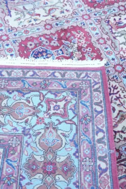 Tapis de style oriental avec des motifs élégants 397x304cm