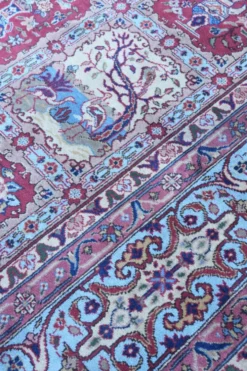 Tapis de style oriental avec des motifs élégants 397x304cm