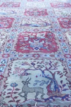 Tapis de style oriental avec des motifs élégants 397x304cm