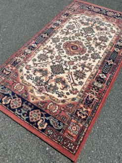 Tapis de style Oriental en laine