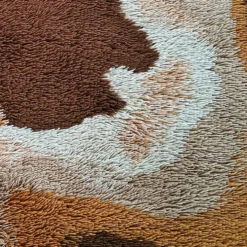 Tapis en laine de l'ère spatiale des années 1970 | Motif de vague organique moderne du milieu du siècle. Fabriqué en Italie.