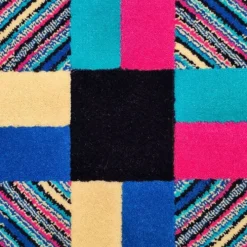 Tapis en laine géométrique 