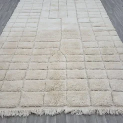 Tapis en laine pure fait main artisanale traditionnelle blanche 2/3 m