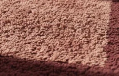 Tapis en laine pure fait main sur mesure taille 2/3