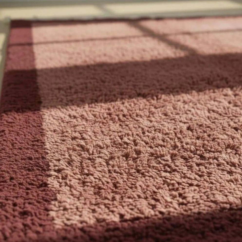 Tapis en laine pure fait main sur mesure taille 2/3
