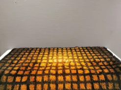 Tapis en laine Rya, conçu par le célèbre Verner Panton (1926-1998)
