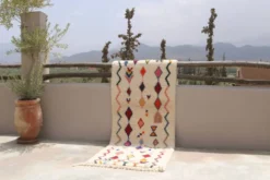 Tapis en laine tissé à la main coloré, 310 x 95 cm - R312
