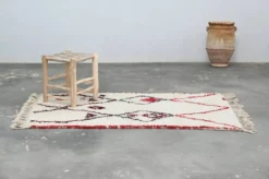 Tapis en laine tissé à la main coloré, 155 x 100 cm - P483