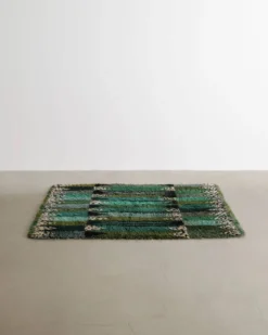 Tapis en laine tissé suédois des années 60 par Marianne Richter.