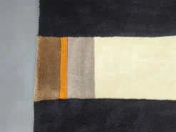 Tapis en laine touffeté à la main par C. Olesen, Graphisme, années 1990