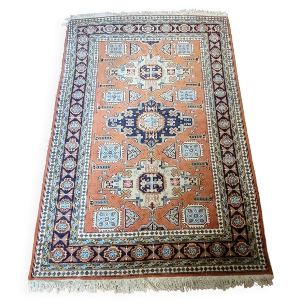 Tapis en laine traditionnel turc ou oriental