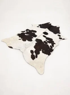 Tapis en peau de vache véritable noir et blanc