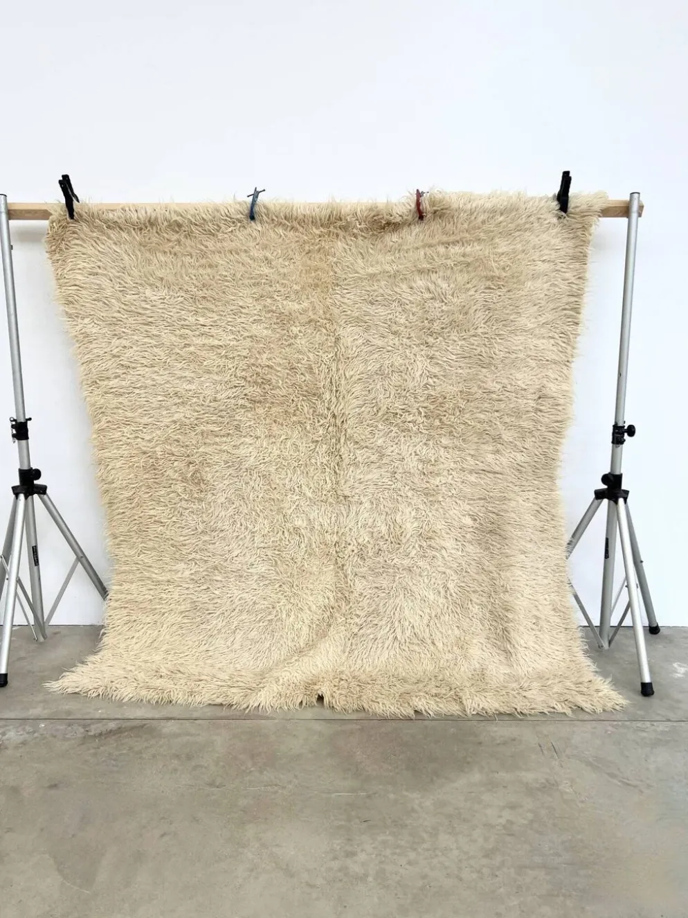 Tapis Flokati vintage pure laine vierge carré 210 × 210 cm années 70