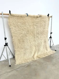 Tapis Flokati vintage pure laine vierge carré 210 × 210 cm années 70