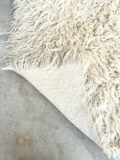 Tapis Flokati vintage pure laine vierge 260 × 220 cm années 70