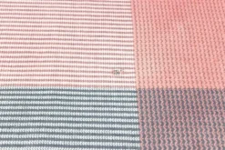 Tapis géométrique au design original d'Antonín Kybal, vers 1940.