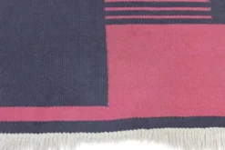 Tapis géométrique moderniste Kilim des années 1950