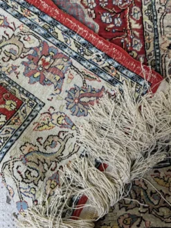 Tapis Hereke en soie