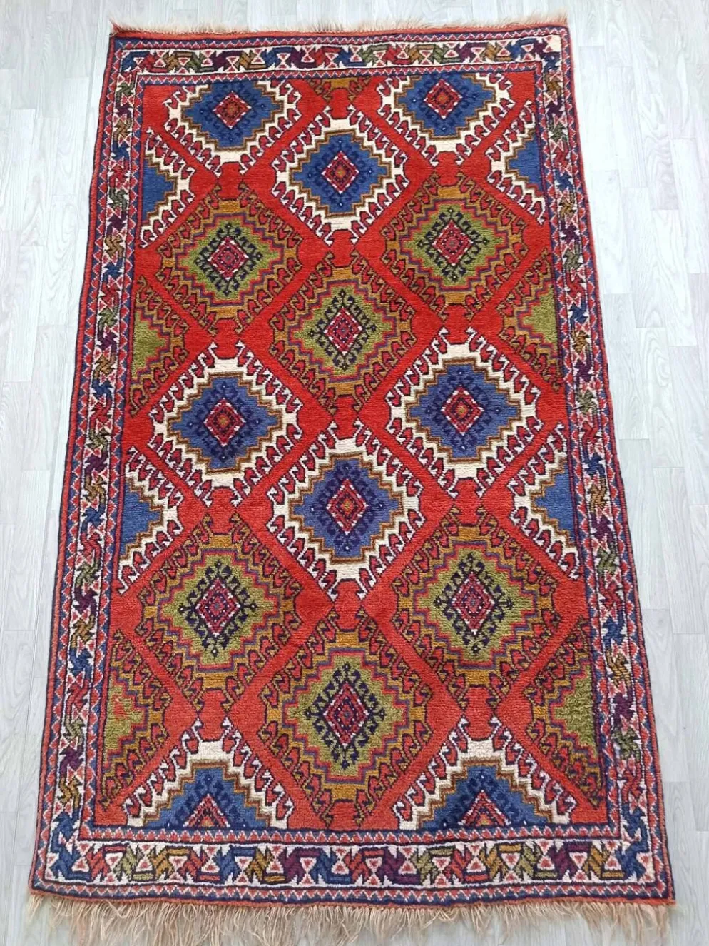 Tapis Kazak fait main