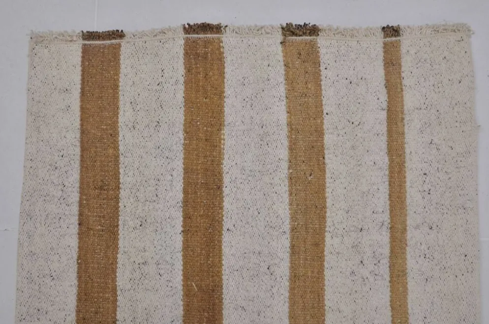 Tapis kilim antique Oushak neutre sku 3923