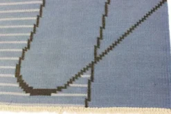 Tapis kilim moderniste géométrique par Antonín Kybal, années 1960.