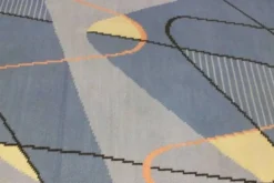 Tapis kilim moderniste géométrique par Antonín Kybal, années 1960.