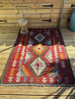 Tapis kilim multicolore. Turquie, années 70