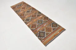 Tapis Kilim persan rouge et vert 3x9, 81x279 cm