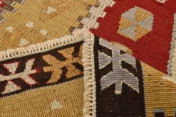 Tapis Kilim tribal vintage fait main rouge et moutarde 3x5, 95x143 cm
