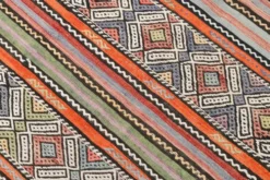 Tapis Kilim turc antique vintage 174 x 236 cm