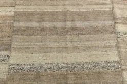 Tapis Kilim turc en laine naturelle beige et gris pierre, 233 x 293 cm