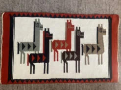 Tapis Kilim vintage en laine tissée