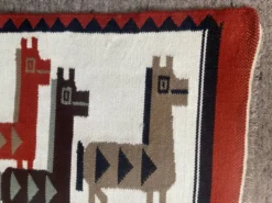 Tapis Kilim vintage en laine tissée