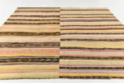 Tapis Kilim Vintage Multicolore – Rayures Ethniques, Tissé à la Main, 326x350 Cm