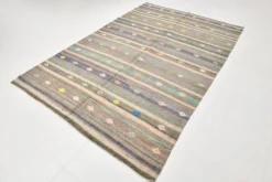 Tapis Kilim vintage rayé vert et marron 6x8, tapis fait main traditionnel