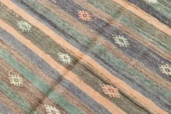 Tapis Kilim vintage rayé vert et marron 6x8, tapis fait main traditionnel