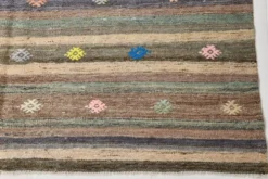 Tapis Kilim vintage rayé vert et marron 6x8, tapis fait main traditionnel