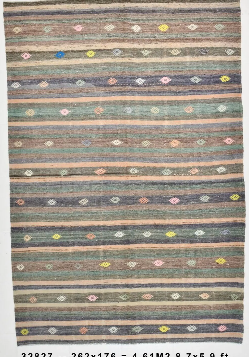 Tapis Kilim vintage rayé vert et marron 6x8, tapis fait main traditionnel