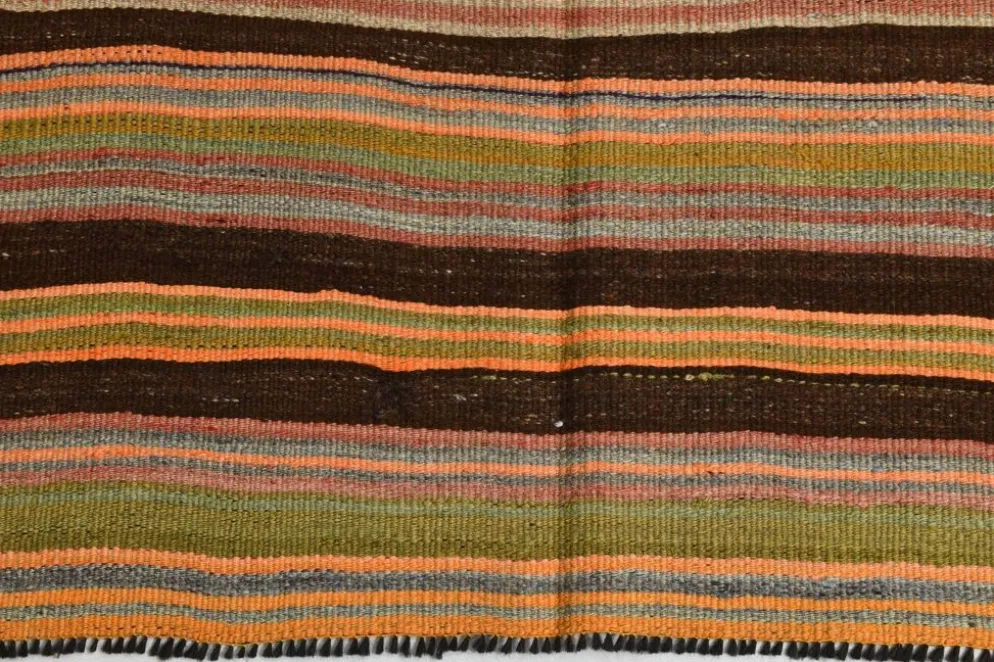 Tapis Kilim vintage 4x7 pour chambre de ferme, 139x215 cm