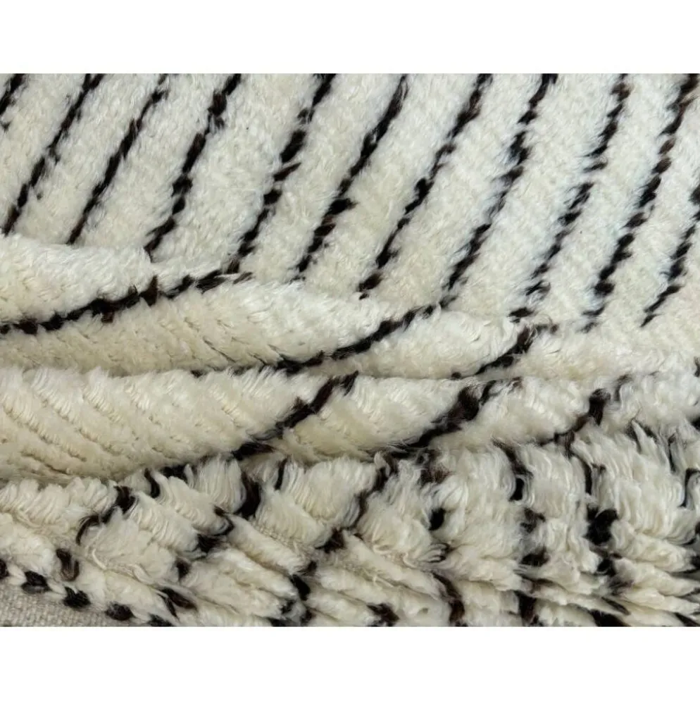 Tapis marocain fait main, 100 % laine naturelle. Tapis Beni Ourain moderne.