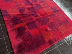 Tapis / moquette géométrique abstrait de style mid-century, années 1970 / Tchécoslovaquie